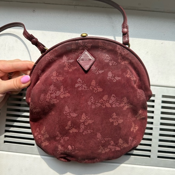 Bottega Veneta Handbags - Vintage Suede Bottega Veneta Butterfly Crossbody/Shoulder Bag